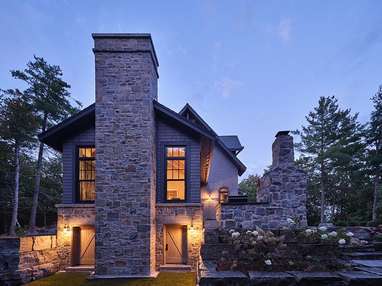 Desert Lake Lodge